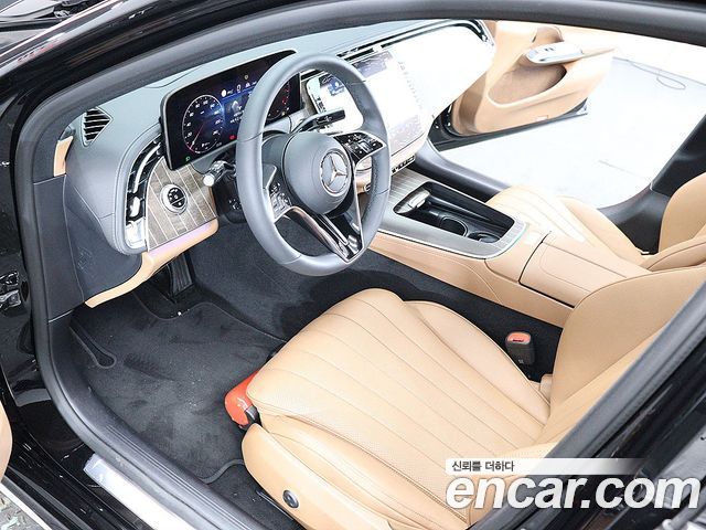 Mercedes-Benz E-Class (W214) E300 4MATIC Exclusive 2026 — фото 7