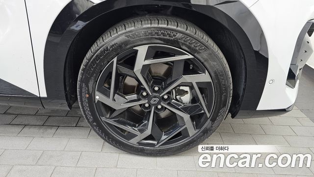 Renault Korea Filante 1.5 E-Tech Esprit Alpine 2WD 2027 — фото 21