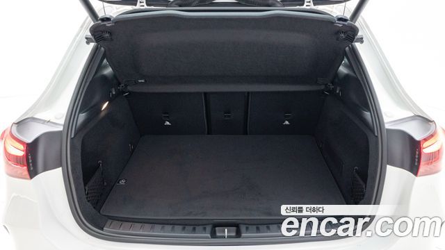 Mercedes-Benz EQA (H243) EQA250 AMG Line 2026 — фото 15