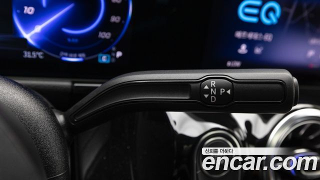 Mercedes-Benz EQA (H243) EQA250 AMG Line 2026 — фото 23