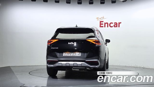 Kia Sportage (V) Diesel 2.0 2WD Prestige 2022 — фото 4
