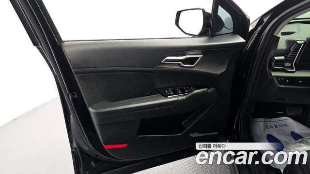 Kia Sportage (V) Diesel 2.0 2WD Prestige 2022 — фото 24