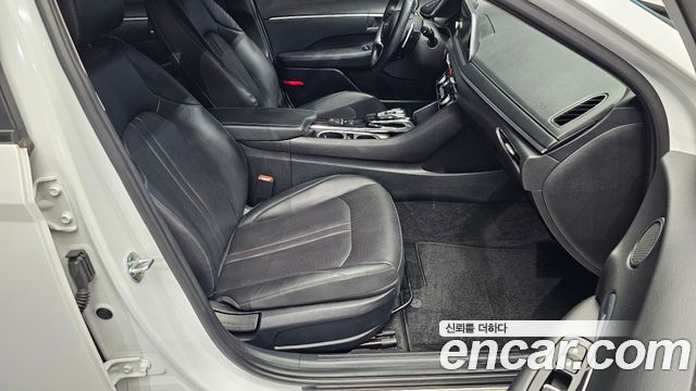 Hyundai Sonata (DN8) 2.0 Premium 2020 — фото 11