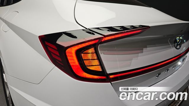 Hyundai Sonata (DN8) 2.0 Premium 2020 — фото 23