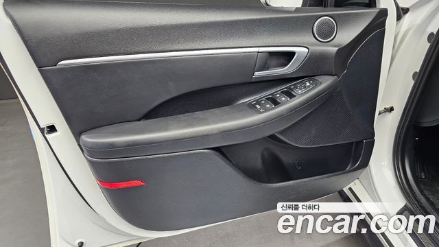 Hyundai Sonata (DN8) 2.0 Premium 2020 — фото 24