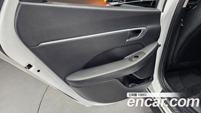 Hyundai Sonata (DN8) 2.0 Premium 2020 — фото 25