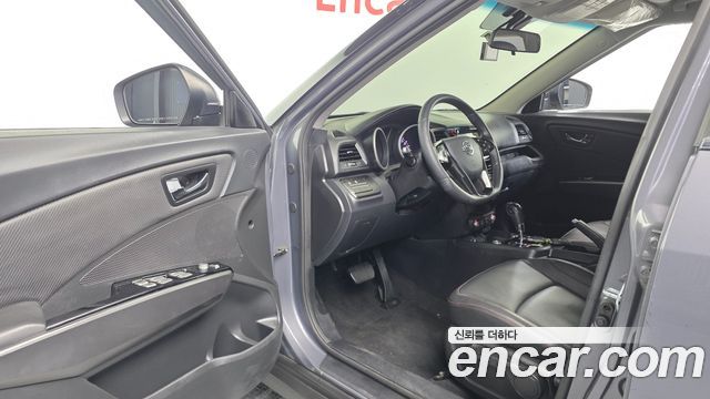 KG Mobility (SsangYong) Tivoli Air Diesel IX 2WD 2018 — фото 10