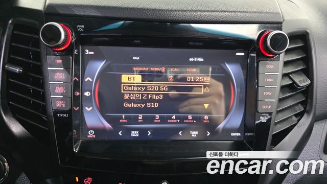KG Mobility (SsangYong) Tivoli Air Diesel IX 2WD 2018 — фото 31