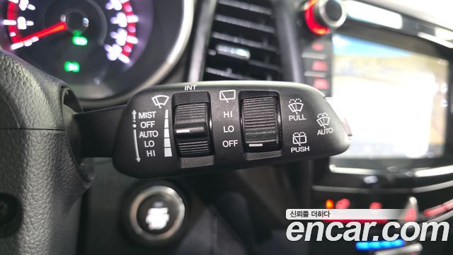 KG Mobility (SsangYong) Tivoli Air Diesel IX 2WD 2018 — фото 36