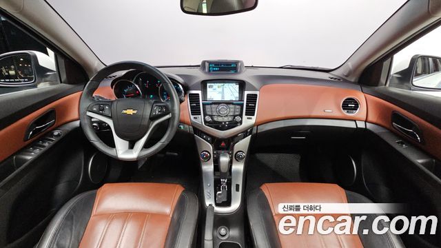 Chevrolet Cruze 1.8 LTZ+ 2011 — фото 7