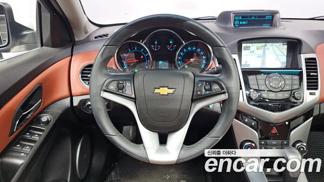 Chevrolet Cruze 1.8 LTZ+ 2011 — фото 13