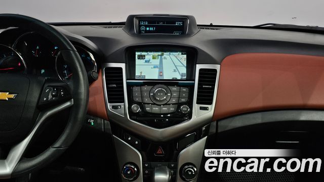 Chevrolet Cruze 1.8 LTZ+ 2011 — фото 14