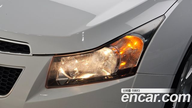 Chevrolet Cruze 1.8 LTZ+ 2011 — фото 22