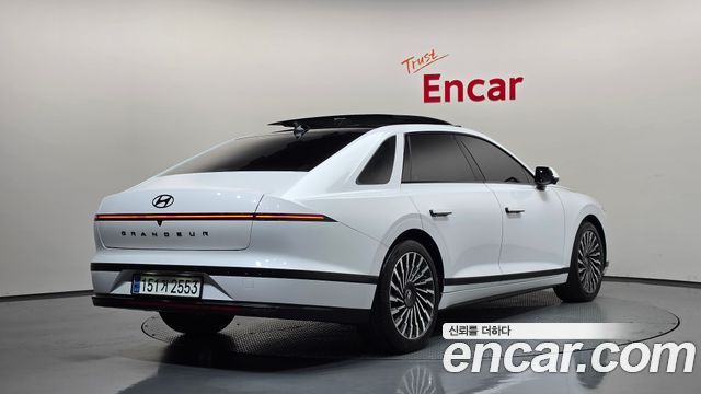 Hyundai Grandeur Hybrid (GN7) Calligraphy 2025 — фото 2
