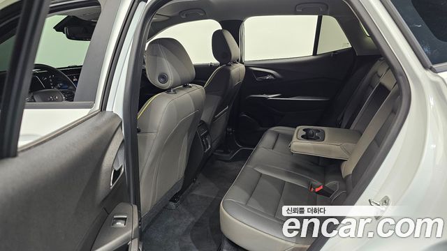 Chevrolet Trax Crossover 1.2 ACTIV 2024 — фото 11