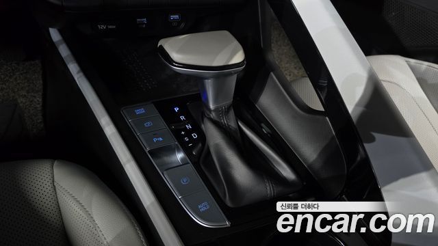 Hyundai Avante Hybrid (CN7) Inspiration 2021 — фото 9