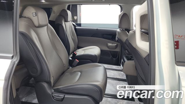 Kia Carnival (IV) Diesel 9-Seater Signature 2025 — фото 11