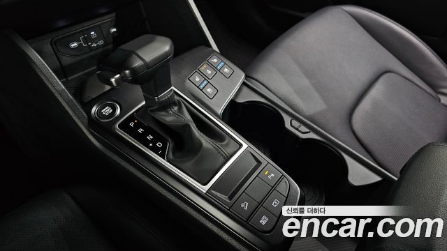 Kia Sportage (V) LPG 2.0 2WD Prestige 2025 — фото 9