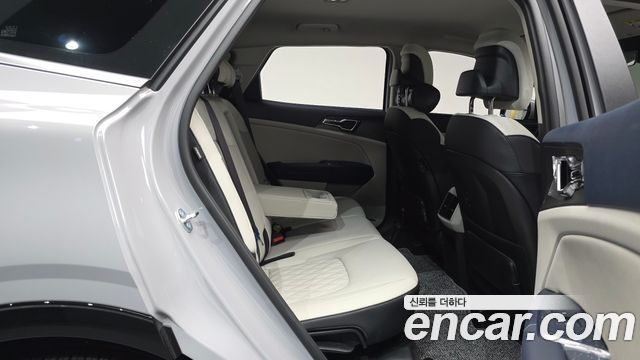 Kia Sportage (V) Gasoline 1.6 Turbo 2WD Signature 2025 — фото 11