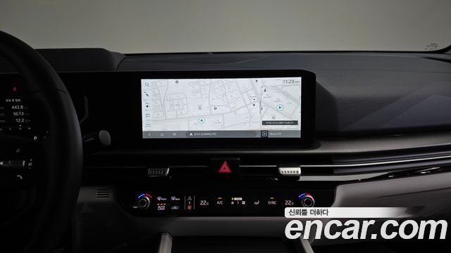 Kia Sportage (V) Gasoline 1.6 Turbo 2WD Signature 2025 — фото 14