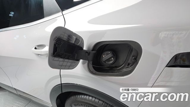 Kia Sportage (V) Gasoline 1.6 Turbo 2WD Signature 2025 — фото 42