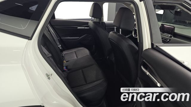 Kia Seltos Gasoline 1.6 Turbo 4WD Trendy 2023 — фото 11
