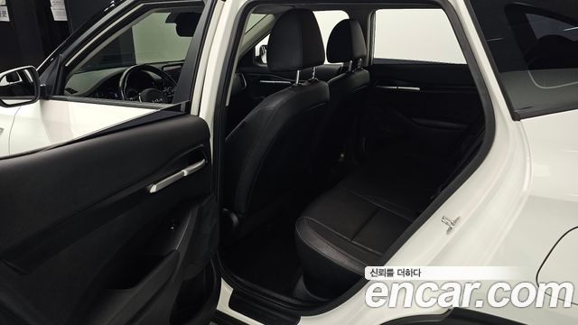 Kia Seltos Gasoline 1.6 Turbo 4WD Trendy 2023 — фото 12