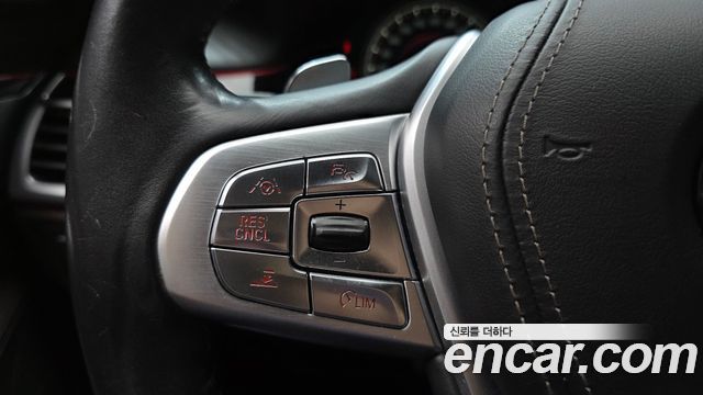 BMW 7 Series (G11) 730Ld xDrive M Sport 2017 — фото 16