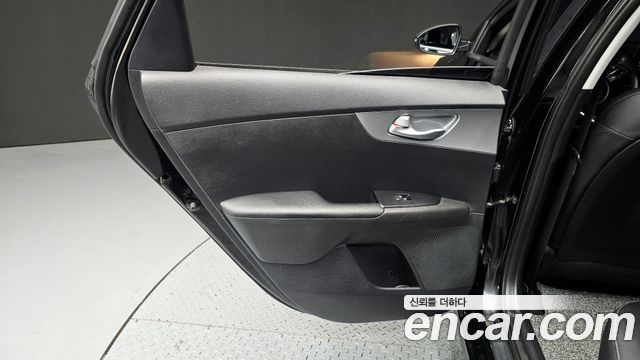 Kia K3 (II) 1.6 Prestige 2022 — фото 25