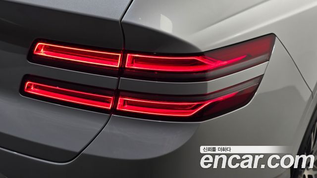 Genesis GV80 2.5T Gasoline 2WD 2024 — фото 23