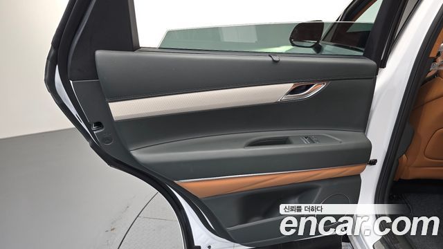 Genesis GV80 2.5T Gasoline 2WD 2024 — фото 25