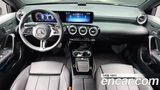Mercedes-Benz A-Class (W177) A220 Sedan 2025 — фото 7