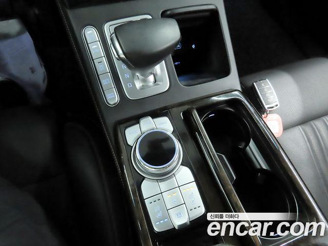 Genesis G90 3.8 AWD Luxury 2021 — фото 17