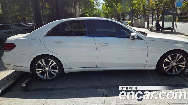 Mercedes-Benz E-Class (W212) E300 4MATIC Avantgarde 2016 — фото 4