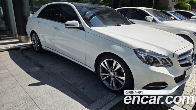 Mercedes-Benz E-Class (W212) E300 4MATIC Avantgarde 2016 — фото 5