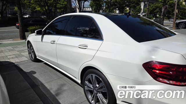 Mercedes-Benz E-Class (W212) E300 4MATIC Avantgarde 2016 — фото 6