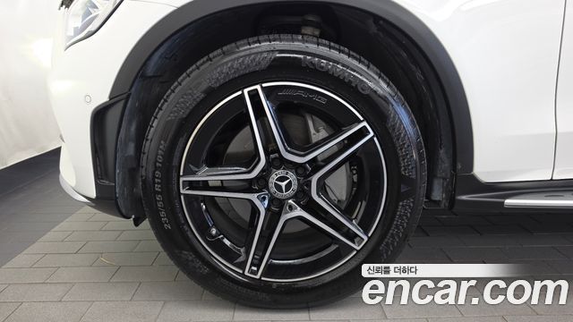 Mercedes-Benz GLC-Class (X253) GLC300 4MATIC 2022 — фото 5