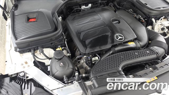 Mercedes-Benz GLC-Class (X253) GLC300 4MATIC 2022 — фото 6