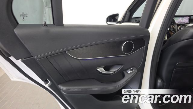 Mercedes-Benz GLC-Class (X253) GLC300 4MATIC 2022 — фото 25
