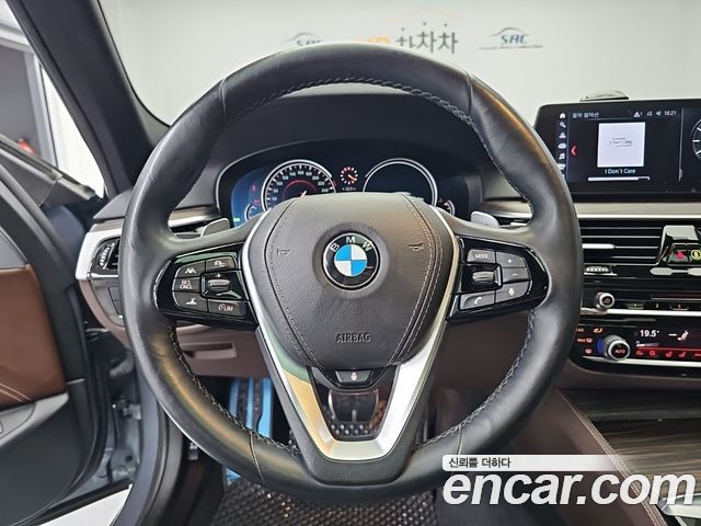 BMW 5 Series (G30) 520d M Sport Package Plus 2017 — фото 17