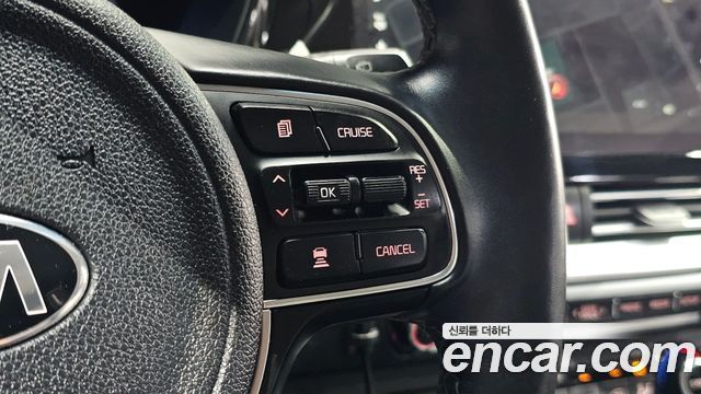 Kia Niro 1.6 HEV Prestige 2020 — фото 17