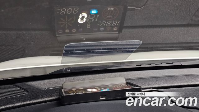 Kia Niro 1.6 HEV Prestige 2020 — фото 19