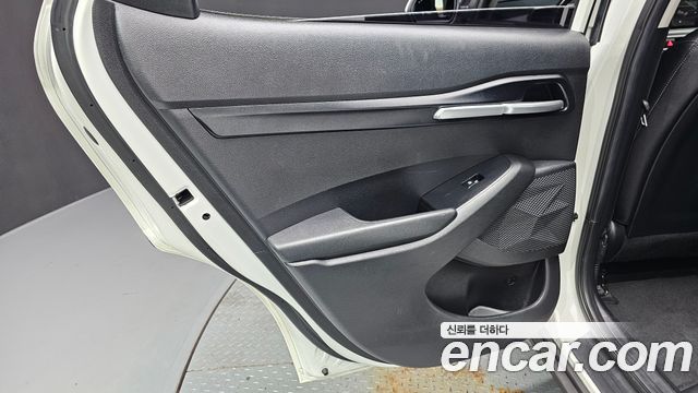 Kia Seltos Gasoline 1.6 Turbo 2WD Trendy 2023 — фото 25