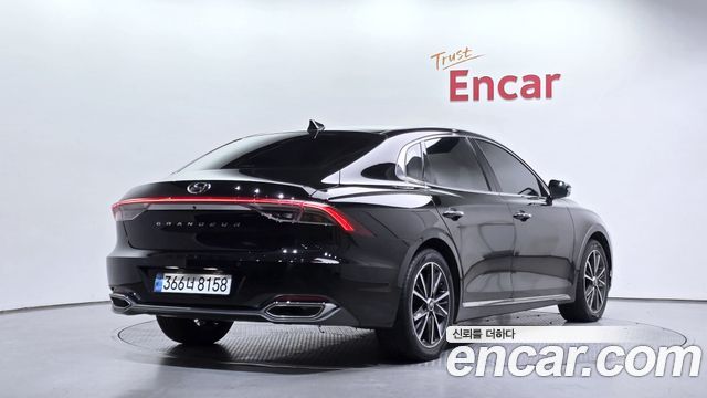 Hyundai Grandeur (IG) 3.0 LPi Rent Car Premium 2022 — фото 2