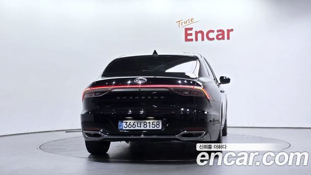 Hyundai Grandeur (IG) 3.0 LPi Rent Car Premium 2022 — фото 4