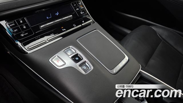 Hyundai Grandeur (IG) 3.0 LPi Rent Car Premium 2022 — фото 9