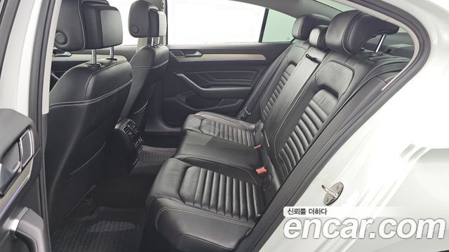 Volkswagen Passat GT (B8) 2.0 TDI Prestige 2021 — фото 15