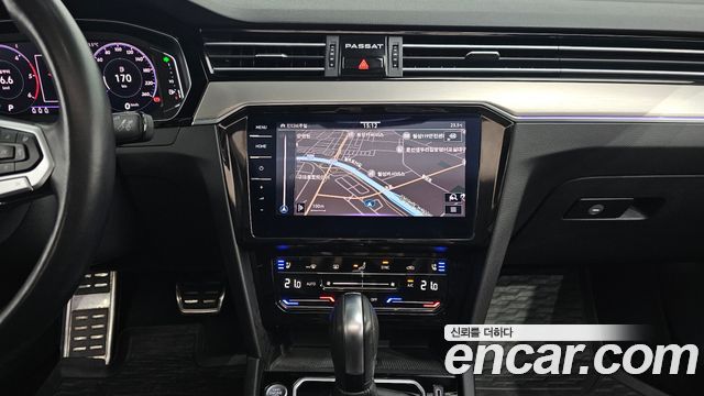 Volkswagen Passat GT (B8) 2.0 TDI Prestige 2021 — фото 24