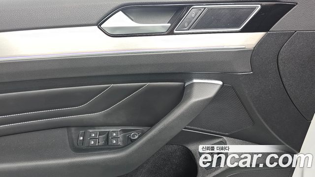 Volkswagen Passat GT (B8) 2.0 TDI Prestige 2021 — фото 35