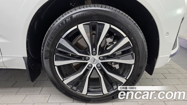 Volvo XC60 (II) B6 Ultimate Bright 2024 — фото 21